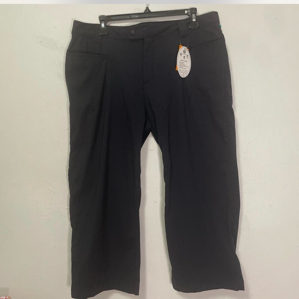 Royal Robbins Women's 34603 Discovery Capri Color Black Size 14 NWT
